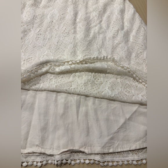 Abercrombie & Fitch Cotton Blend Ivory Lace Mini Dress (XS) - Picture 4 of 11